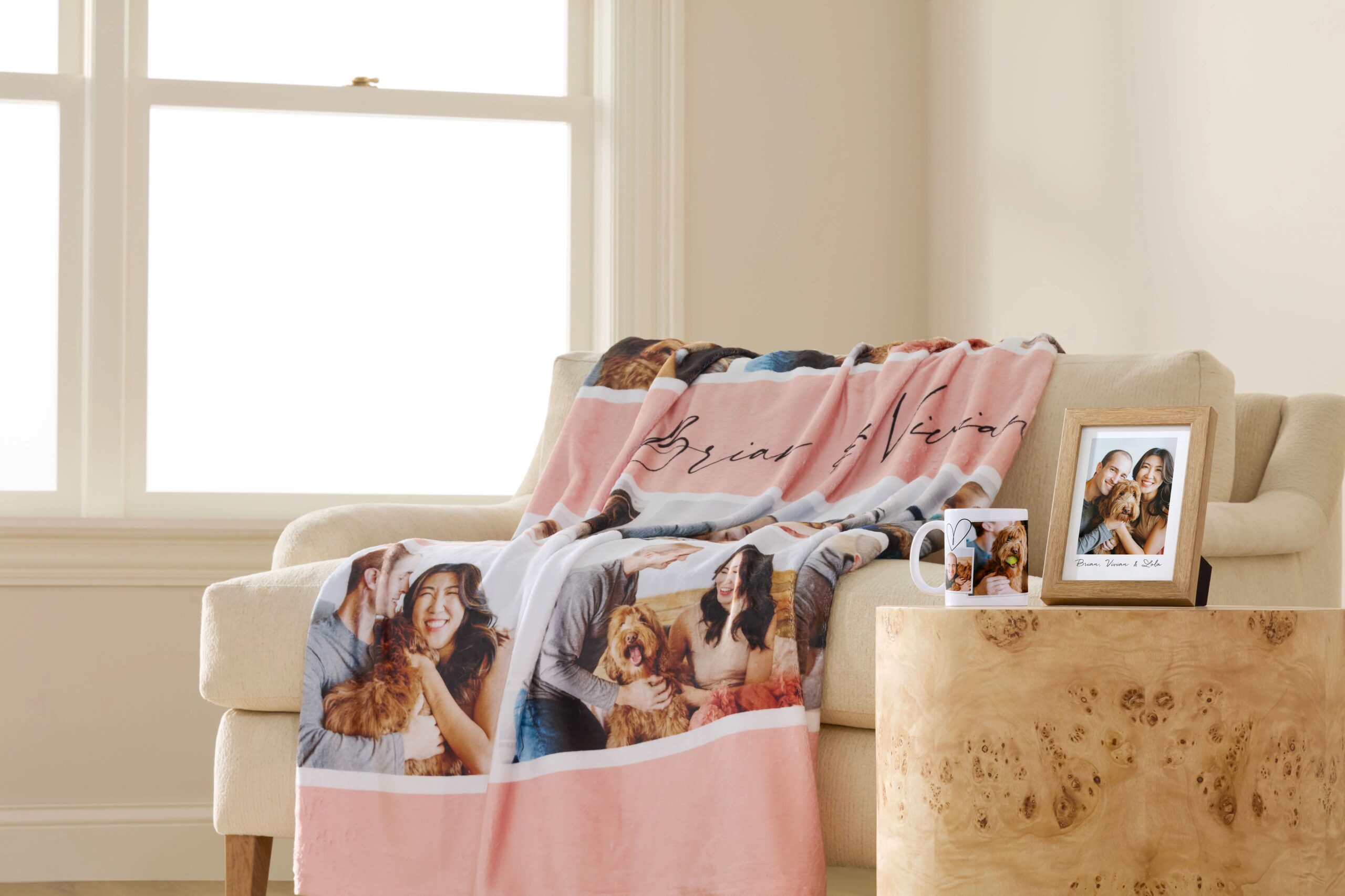 photo blanket, custom mug, framed photo